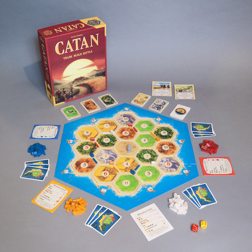 Settlers Of Catan  HELPERS OF CATAN Board Game Expansion NEW ENGLISH SEALED 
